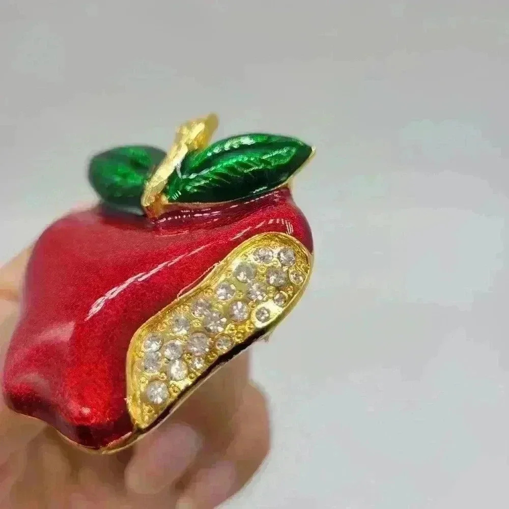 Vintage Red Apple Sweet Plated Gold Enamel & Rhinestone Brooch Lovely - Picture 2 of 9